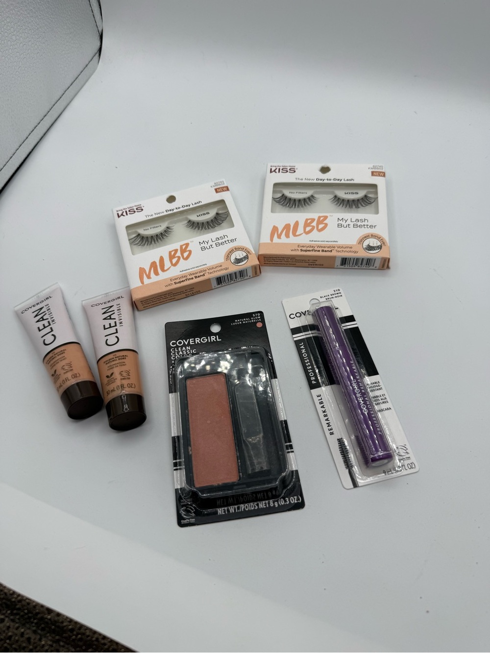 6 pc Beauty Makeup Deluxe Gift Set Lot Bundle Covergirl And Kiss All New